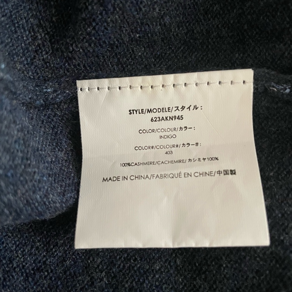 Used sweater - Picture 4 of 4